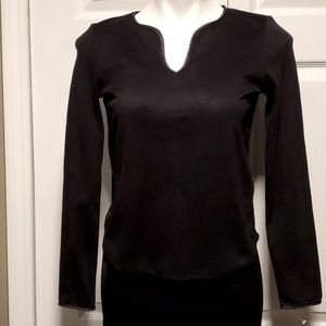 NWOT Emma James Petite Women's Curved V-Neck Long Sleeve Top - Size Small Petite